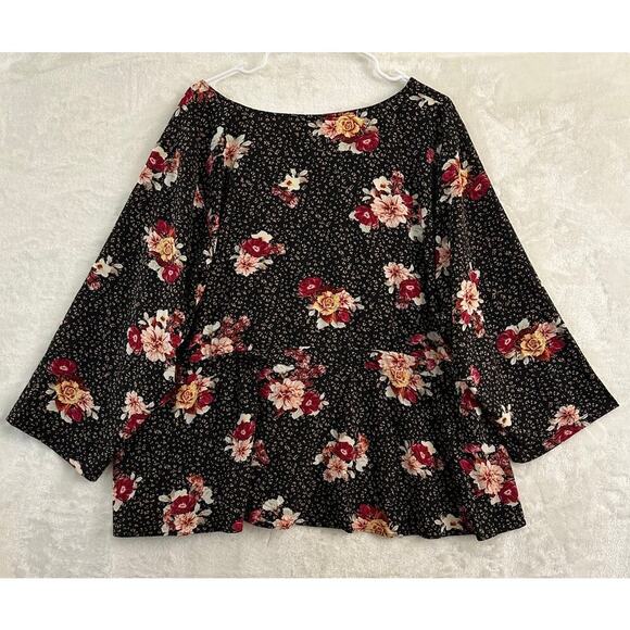 TORRID Peplum Hook Front Top 4 4X Contrast Print Boho Stretch - Picture 3 of 9